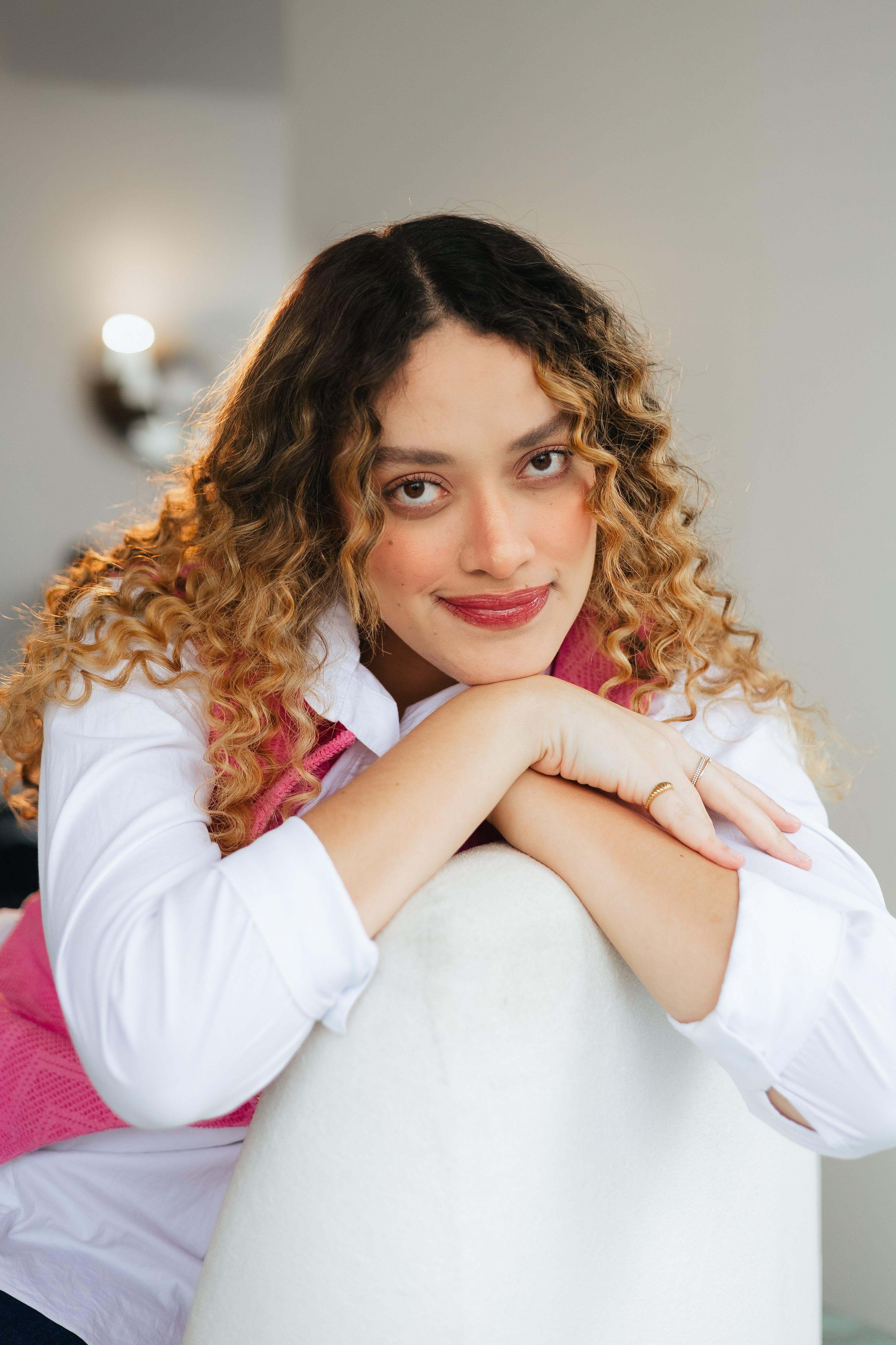 Hello, Sou a Julia Loppez